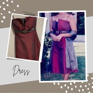 It changes color depending on the lighting.It has pads so no need to wear a bra.